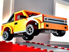 Lojë Crash Stunt Jumps