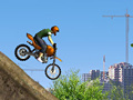 Lojë Construction Yard Bike